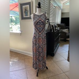 Maxi dress size 8